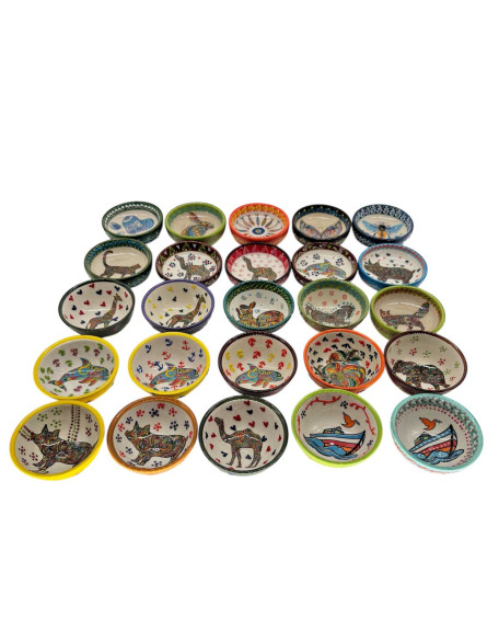 25 Pack of Assorted Design-Color Animal Bowls 25 Pack of Assorted Design-Color Animal Bowls
