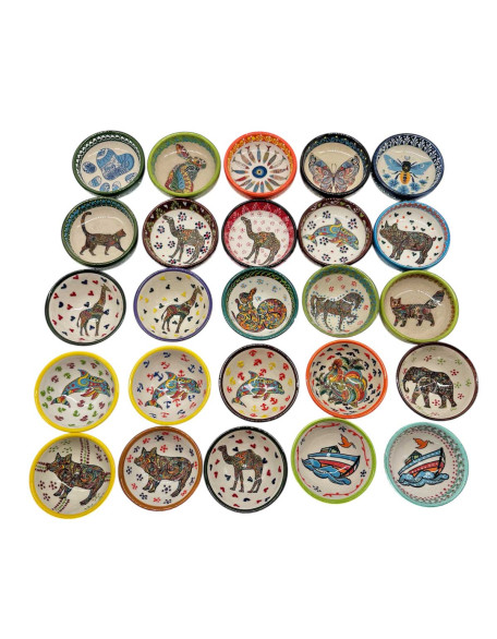 25 Pack of Assorted Design-Color Animal Bowls 25 Pack of Assorted Design-Color Animal Bowls